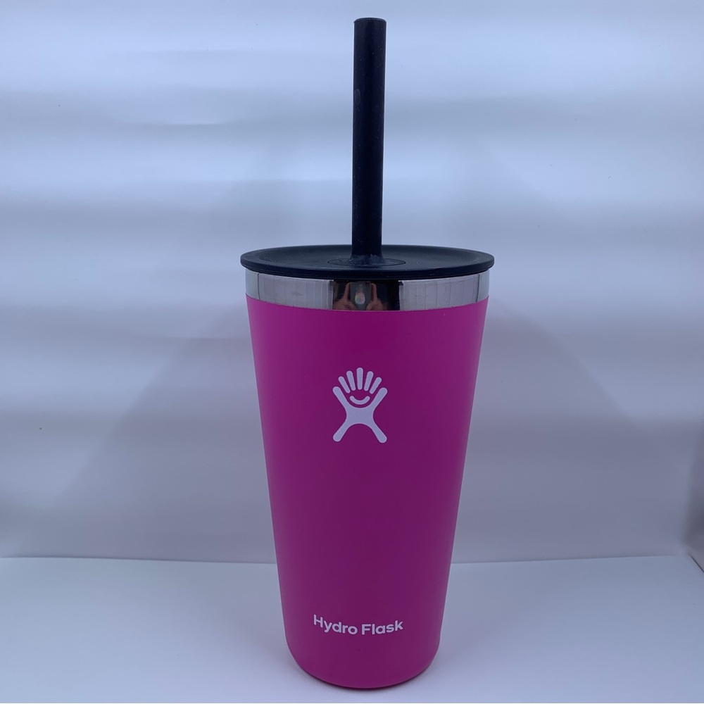 Hydroflask cup with straw lid
New